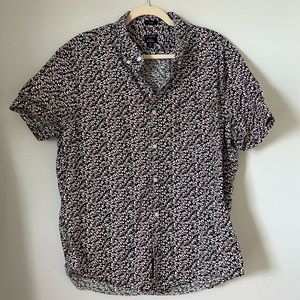 Daisy print aloha shirt